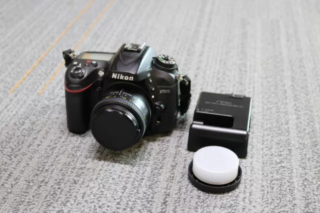 Nikon D7200 DSLR Camera with AF Nikkor 50mm f/1.8D Lens - Shutter Count - 35170