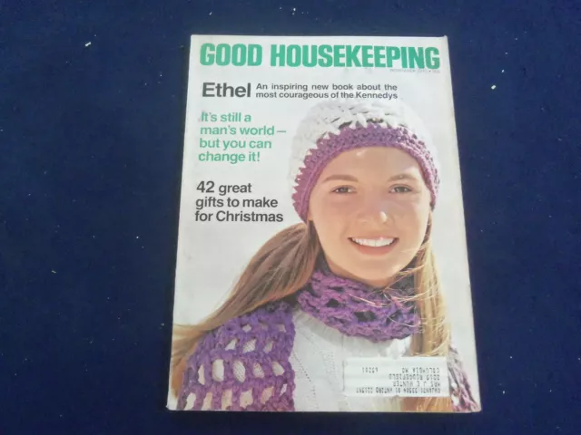 1970 November Good Housekeeping Magazine - Nice Cover, Articles & Ads - F 252C