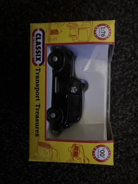 CLASSIX AUSTIN FX3 London Taxi - Black Scale 1:76 Em76827 £3.45