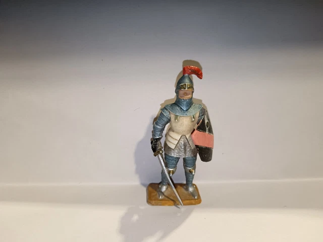 Starlux - Moyen Age - piéton, chevalier en armure avec épée