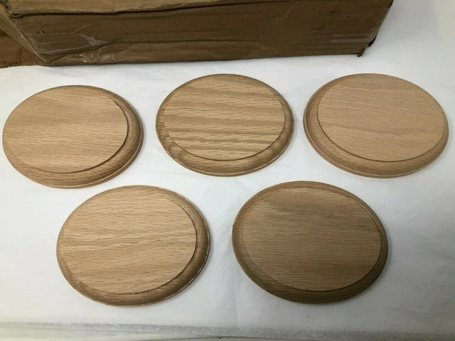 5-L.J. Smith Stair Systems LJ-7037-0 4-7/16" x 5-5/8 Oval ATL Rosett Red Oak