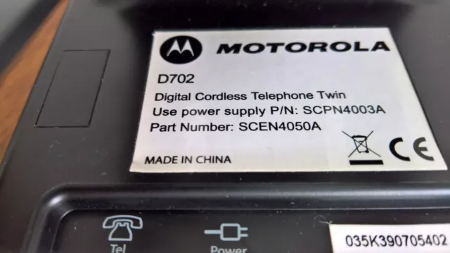 TELEFONO INALAMBRICO Motorola D702 Color Negro/gris. practicamente nuevo. 3