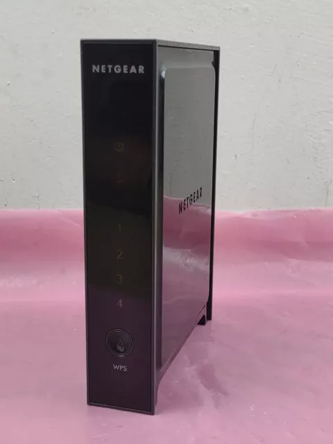 Netgear WNR3500U/L N300 Mbps Gigabit Wireless N Router (WNR3500U/WNR3500L)