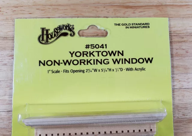 Dollhouse Window Yorktown Non-Working 1:12 Scale Miniature Houseworks #5041 2