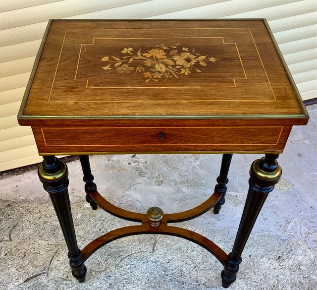 Miroir De Coiffeuse Ovale Vénitien Encadré De Verre à Fleurs De Murano Fin Du 19ème Siècle