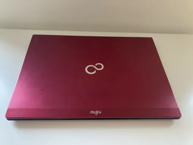 Fujitsu Lifebook UH572 *ROT-SCHWARZ*13,3ZOLL*UMTS-Modem*WLAN*