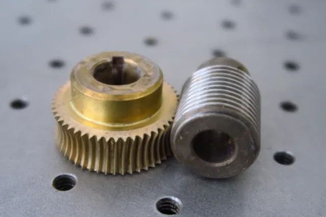 WORM GEAR SET 50:1 brass .47 bore 50 pitch 1 lead thread worm .39 bore steel