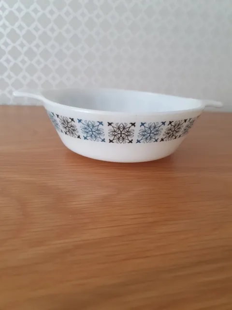 Vintage 1960S Pyrex Jaj Glass Chelsea Casserole / Soup Dish