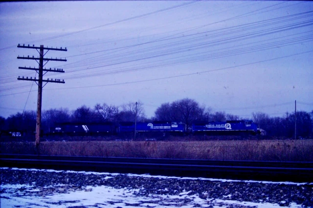 Kodachrome Original Slide Conrail Diesel Engines - Item CC#2061