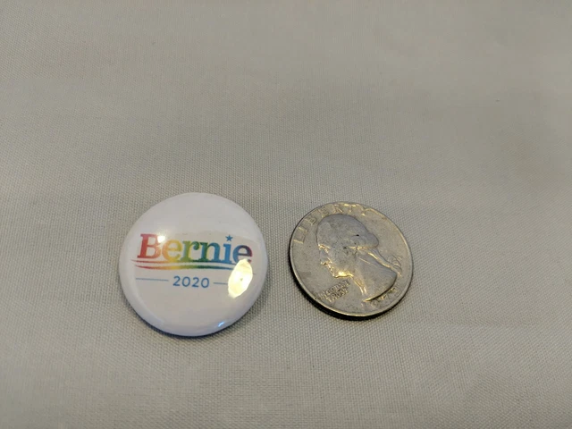 Bernie Sanders 2020 Buttons/Pin Set Of 10, 1" diameter pins. Free Shipping 7