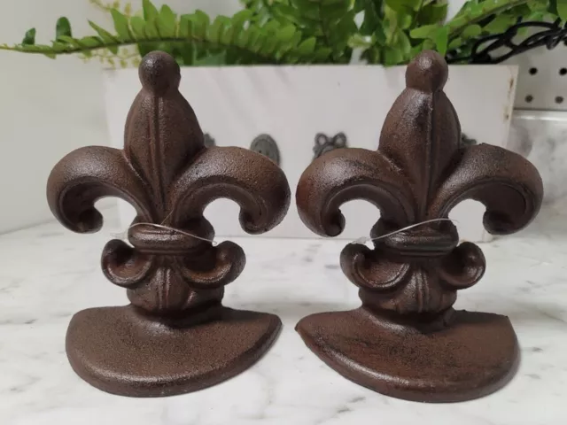 Set of 2 Cast Iron Fleur De Lis Door Stop Bookends  - Brown