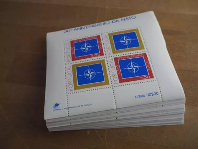 1979 Portogallo; 300 blocchi NATO-emblema, Bl. 26, nuovo di zecca/NUOVO DI ZECCA, ME 1200,-