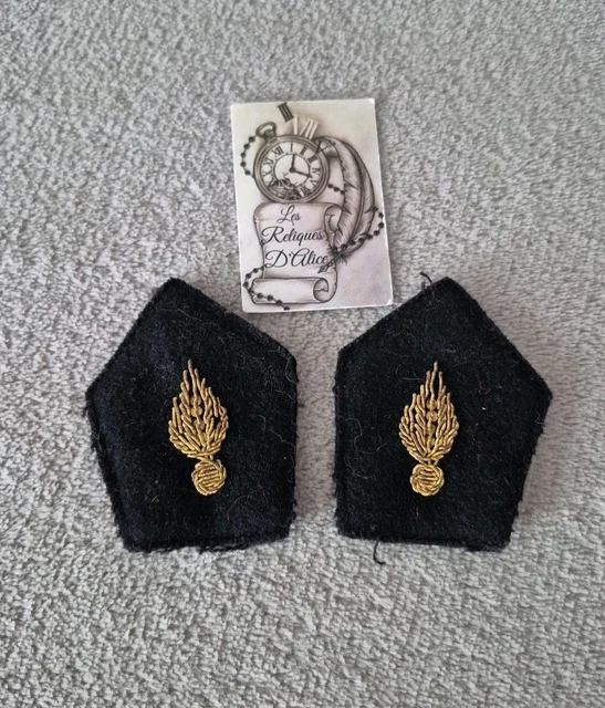 Patte De Col Gendarmerie – Grenade En Cannetille – Insigne Français D'occasion