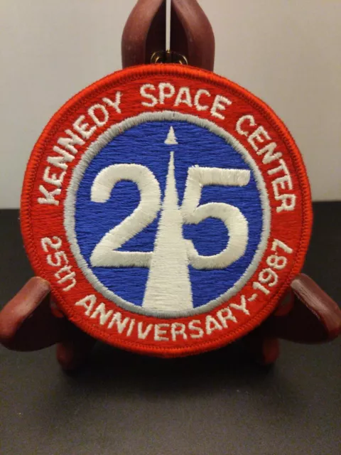 Vintage Kennedy Space Center 25th Anniversary 1987 embroidery patch nos