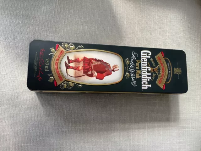 Glenfiddich pure malt scotch whisky tin