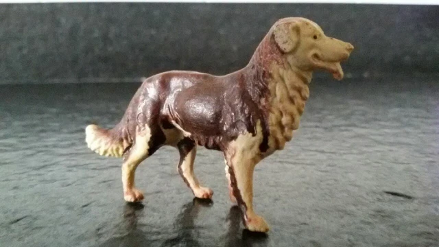 ANCIEN SANTON CHIEN en plastique SUJET - CRECHE de NOEL Très Bon Etat