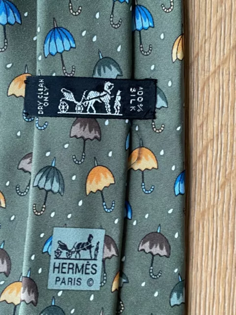 Hermès Paris Krawatte Regenschirme Grün Blau Gelb Braun