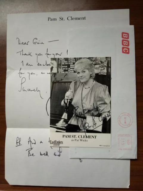 PAM ST CLEMENT *Pat Wicks* EASTENDERS HAND SIGNED AUTOGRAPH CAST CARD Letter +++