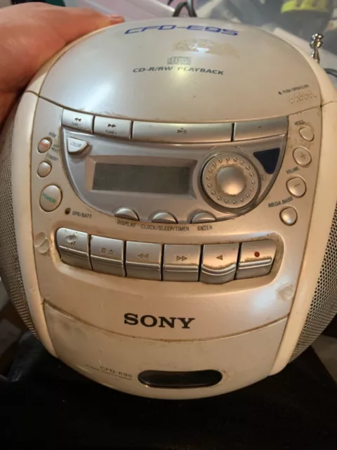 Sony CFD-E90PS Psyc CD Radio Cassette Recorder Boombox (White)