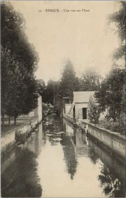 CPA EVREUX Une Vue sur l'Iton (1148732)
