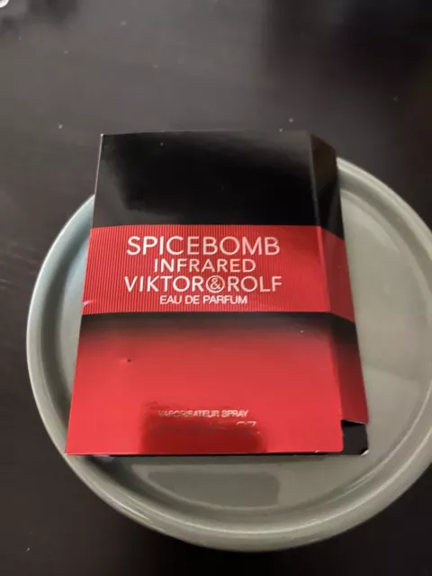 Viktor & Rolf -Spicebomb Infrared- Eau de Parfum Probe 1,2 ml -neu und unbenutzt
