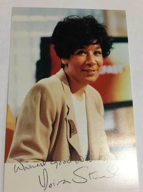 Moira Stuart BBC News Presenter Hand Signed Photo Autograph