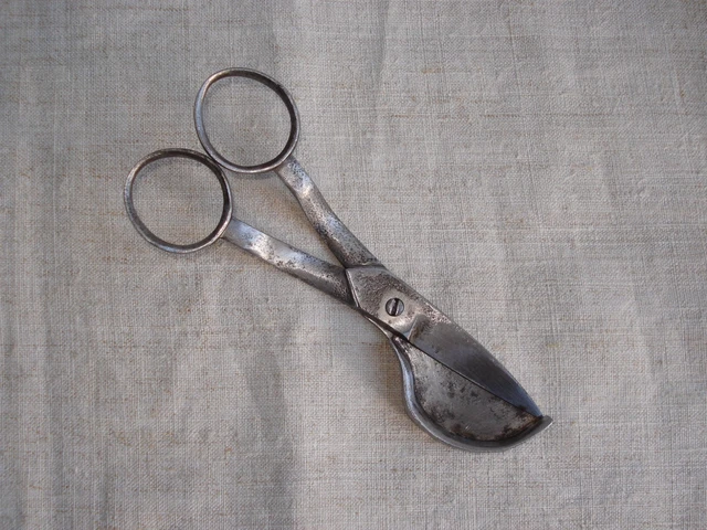 Antike Werkzeuge - Rare Ancienne Paire De Ciseaux Pliables Pliants En Metal Outil De Couture Broderie Mercerie 226205037