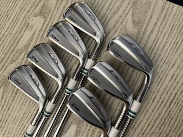 Titleist T100S 2021 4-PW Iron Set Right Dynamic Gold Tour Issue X100 120 Iomic