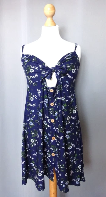 Robe cache-cœur Zélie - 25,00€ - CANARD