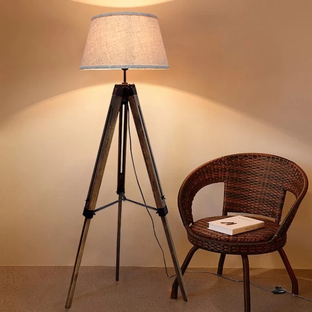 Lámpara de pie | Trípode Lámpara de pie | Luz de piso | Lámpara de pie de madera | Piso vintage