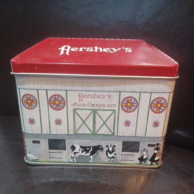 Vintage Hershey's Chocolate Advertising Tin of Amish Barn Reproduction