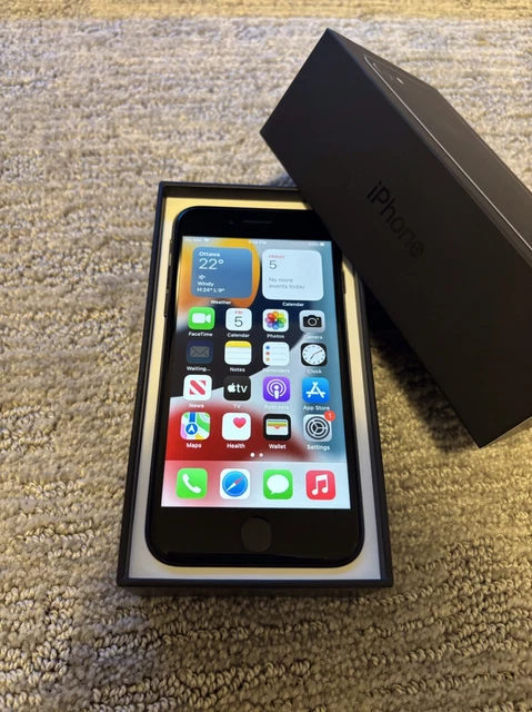 Apple iPhone 7 ブラック　128GB Apple iPhone 7 128GB - Jet Black Unlocked Fully Functional