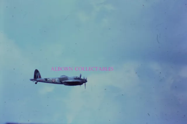 Aircraft 35mm slide : RAF de Havilland Mosquito at Abingdon 1981 (82.822)