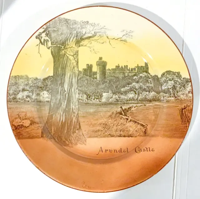 collectible Royal Doulton ARUNDEL CASTLE 10.5" Plate D3471