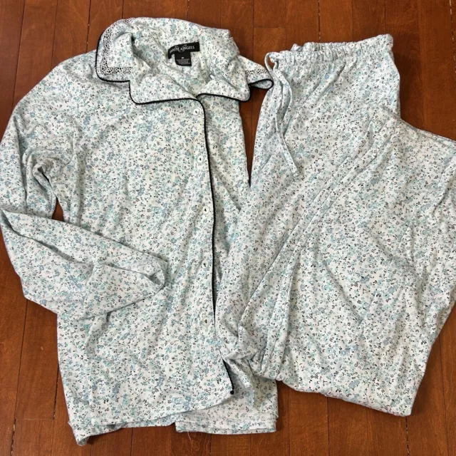 Earth Angels Womens Medium 2 Piece Pajama Set Long Sleeve White Blue Floral