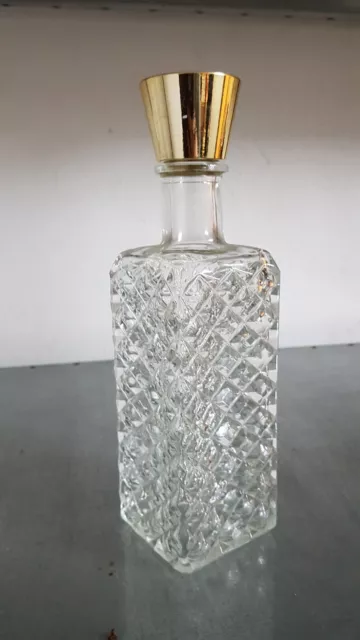 1 Glasflasche aus den 70er oder 80er- Jahren für Spirituosen oder als Dekoration