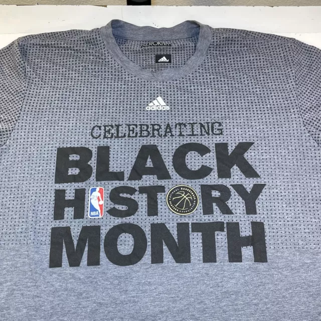 Sale35%! Black History Month NBA Earl Lloyd Built By Black History Month T- Shirt
