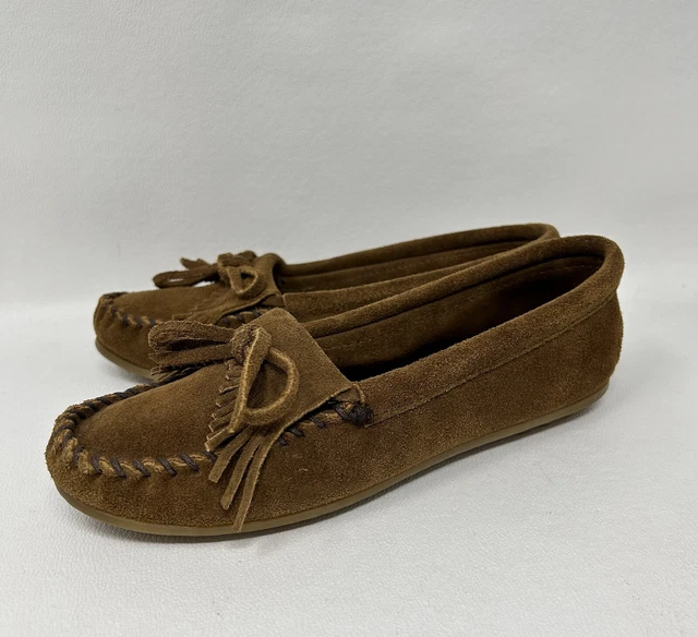 Minnetonka Kilty 403 Brown Suede Moccasins, Women's Size 6