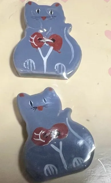 Pretty 2 CATS Ceramic Realistic Buttons on Card  HP 1  1/4” Gray Blue READ