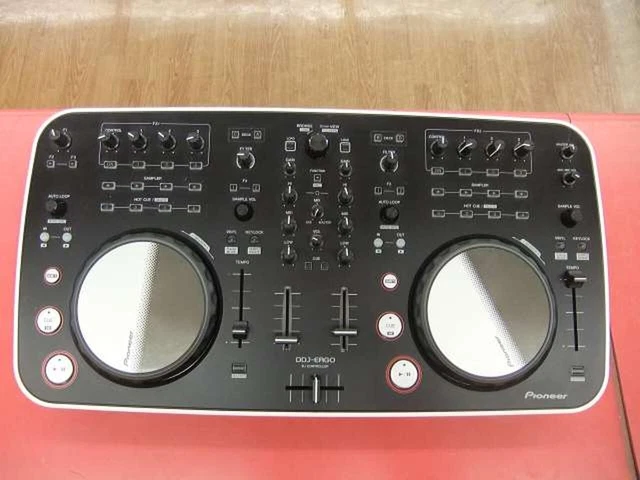 Pioneer DDJ-ERGO-V Digital DJ PCDJ Controller Musical Instruments & Gear used Pioneer DDJ-ERGO-V Digital DJ PCDJ Controller Musical Instruments & Gear used