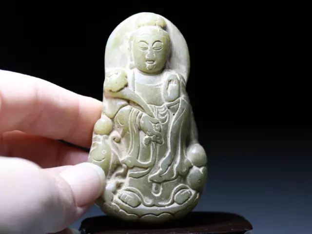 China Old White Jade Handmade Carved RuYi Kwan-Yin Guanyin Statue Amulet Pendant