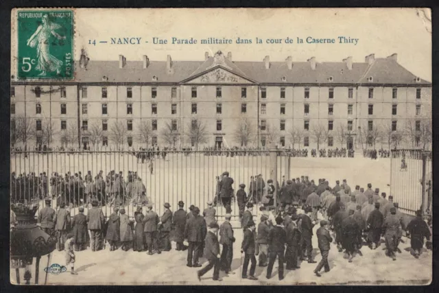 Cpa Guerre Nancy - A Military Parade in the Court of Thiry Barracks