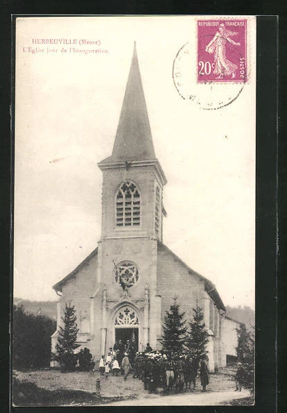 CPA Herbeuville, L´Eglise jour de l´Inauguration 1934