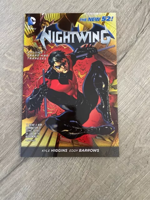 Nightwing Vol. 1: Traps and Trapezes (The New 52)