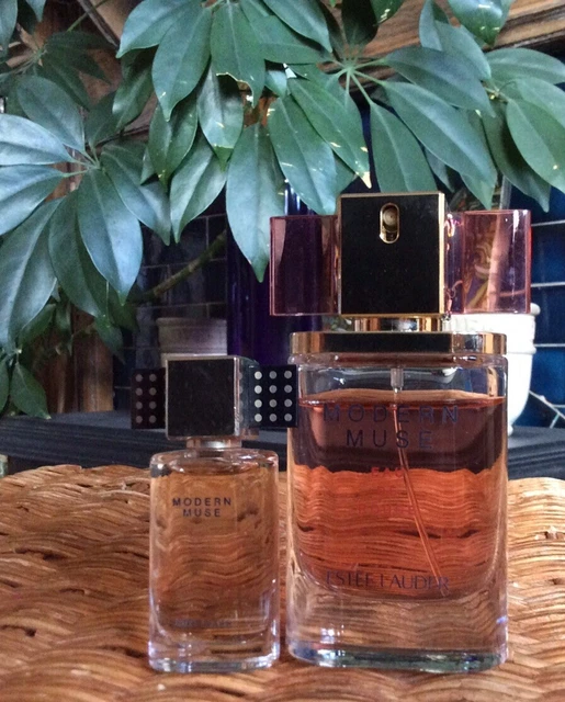 ESTEE LAUDER MODERN Muse Eau De Rouge 30Ml Eau De Toilette Spray