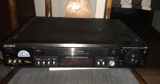 Sony SLV-799HF 4-Head VCR Video Cassette Recorder Hi-Fi Stereo VHS Tape Player
