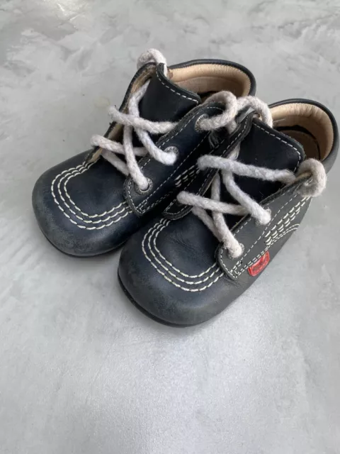 Kickers Baby Toddler Size 20 UK 4 Navy Blue Boys