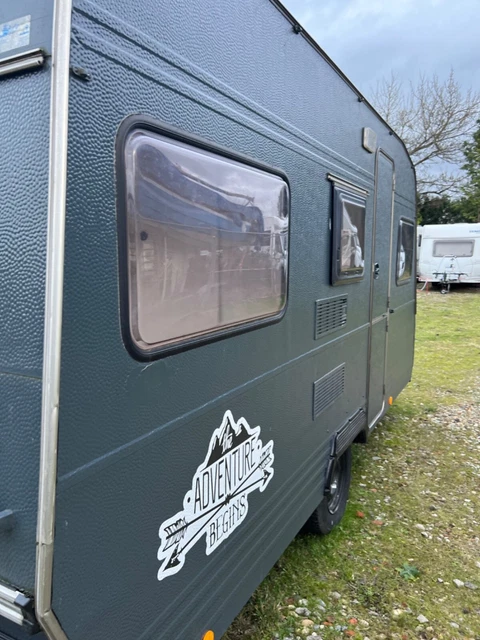 Wohnwagen liebevoll restauriert