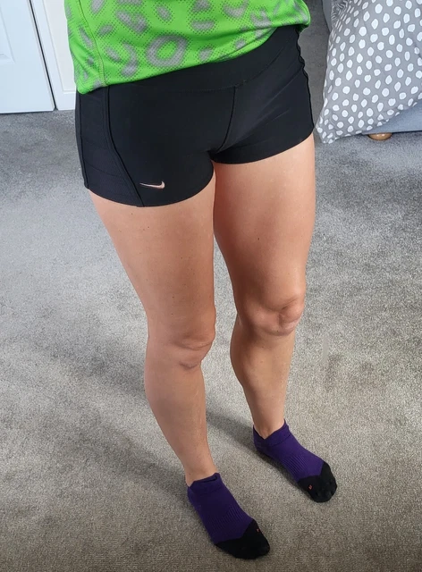 Pantaloncini donna Nike neri (XS)