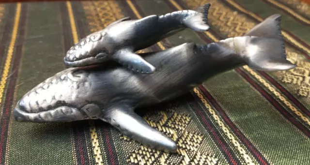 Grey Mother & Baby Humpback Whale Figurine Together  Silver Colored Paperweight